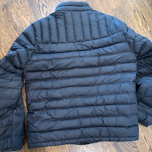 Like New Tommy Hilfiger Men's Real Down Insulated Packable Puffer Black Jacket M - Picture 2 of 13